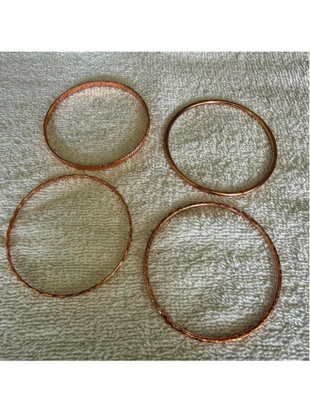 Women's Copper Bangle Bracelet Set of 4 - Picture 2 of 6